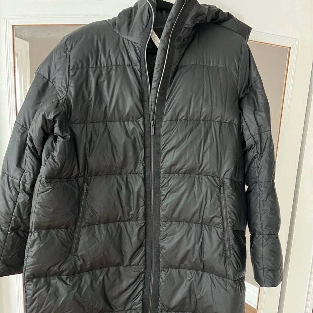 lululemon women’s size 12 Cloudscape long coat
